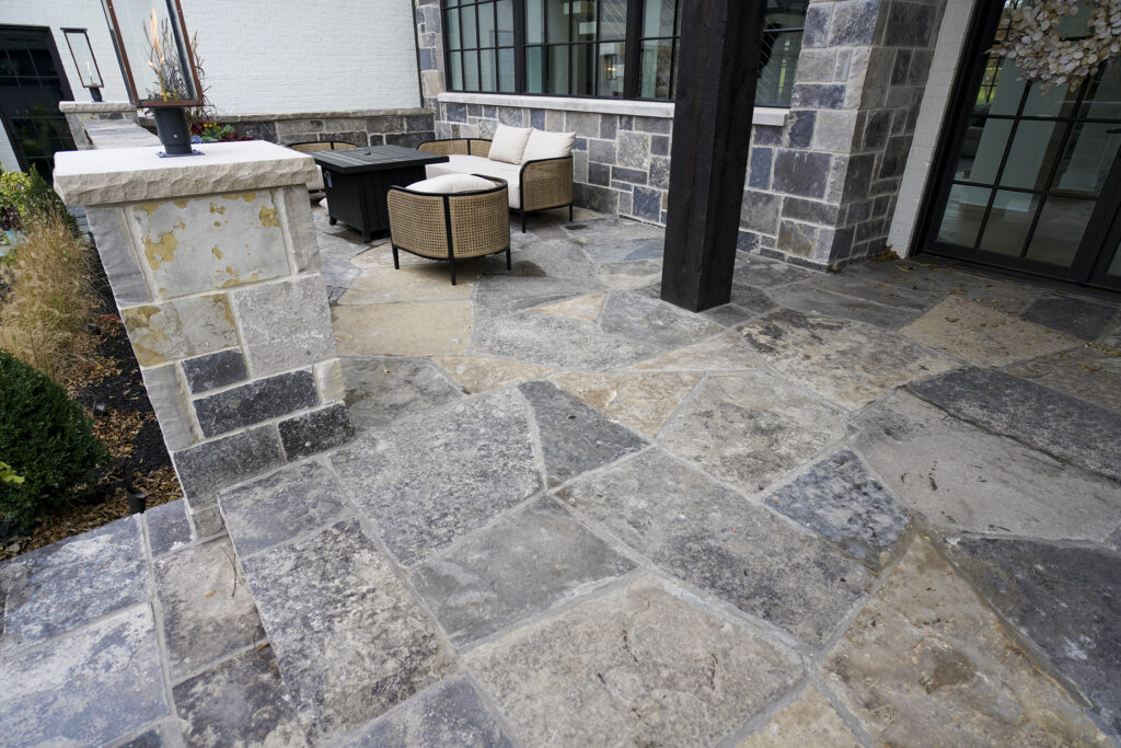 Graphite Flagstone Fond du Lac Natural Stone