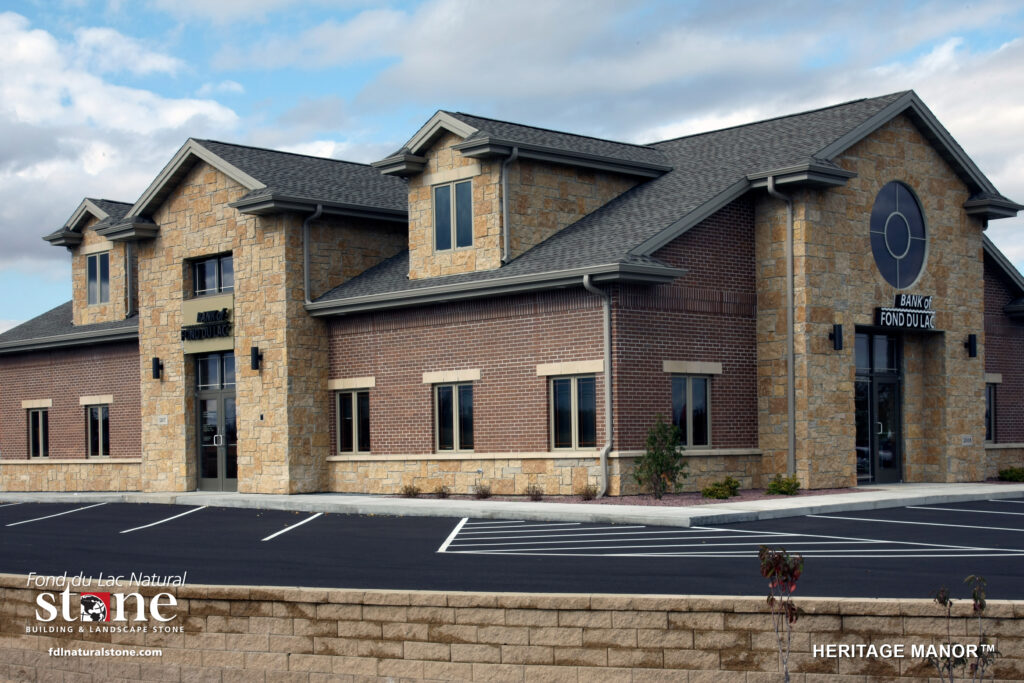 Heritage Manor™ Bank Fond du Lac Natural Stone